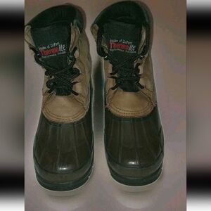 Thom McAn Brown and Black Rain & Snow Boots